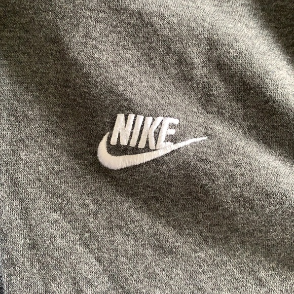 Nike Gray Sweatshirt Men’s Medium - Picture 3 of 4